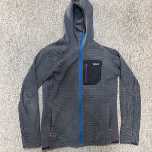 Patagonia R1 Air Full-Zip Hoody men’s medium grey